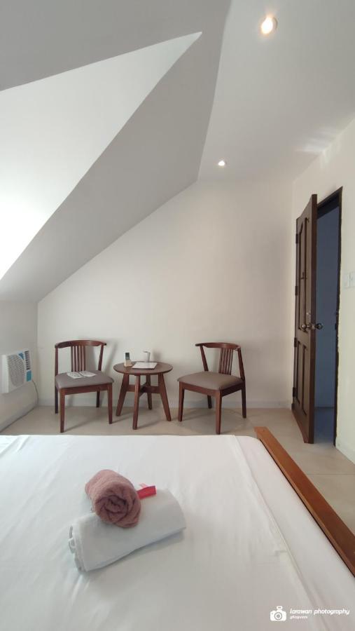 El Castillo Bed And Breakfast Angono エクステリア 写真